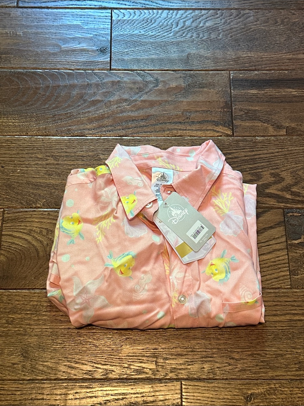 Disney Pink Short-Sleeve Flounder Button-Down Shirt - Picture 3 of 5